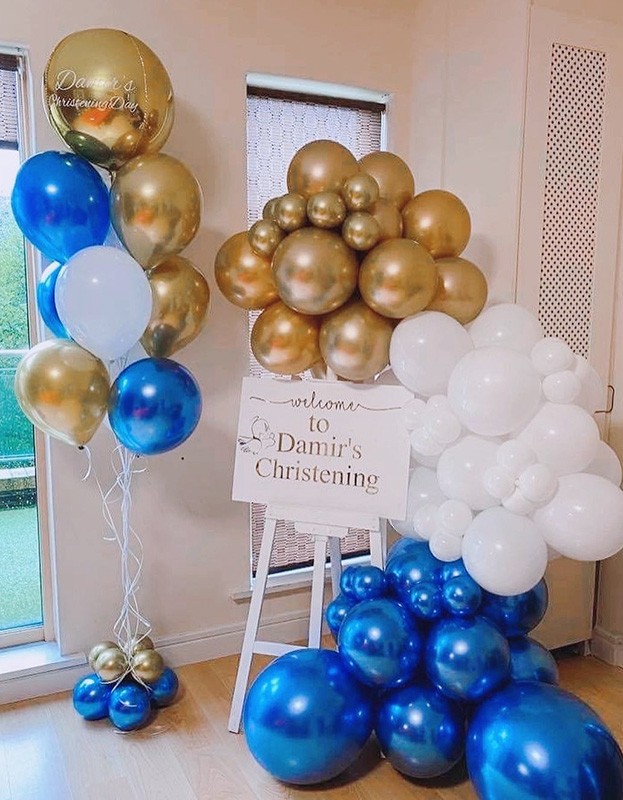 Welcome Sign Balloon Easel